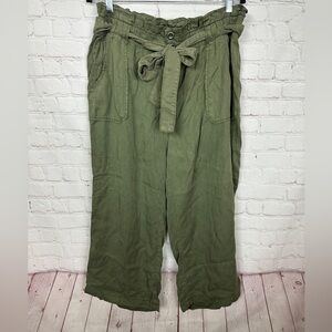 Torrid Pull On Wide Leg Tencel High Rise Paperbag Waist‎ Pant Green Sz 12 GUC